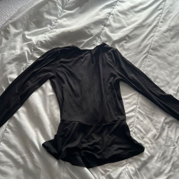 NWT Francesca’s black long sleeve wrap v neck top Size XXS - Picture 8 of 10